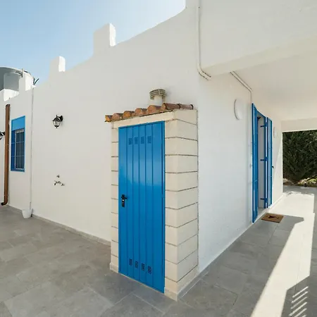 Azzurra - Mare * سكولييتي